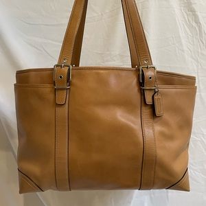 Gorgeous Coach Tote
